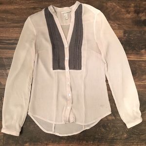 H&M gray blouse